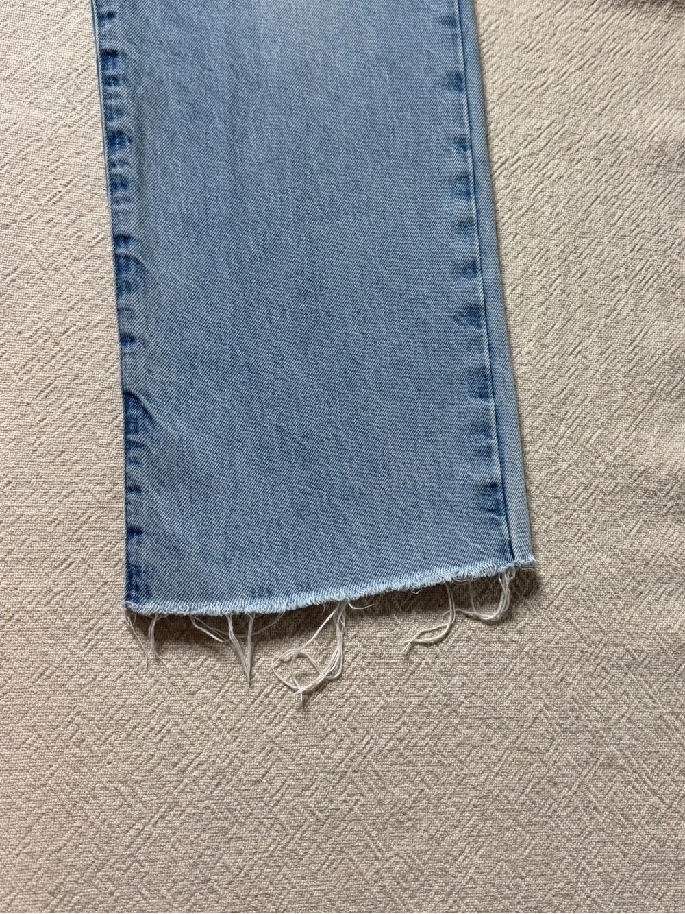 FRAME Le Jane Crop Distressed Jeans 26 Light Blue Wide Leg Boho Coastal - Picture 3 of 12